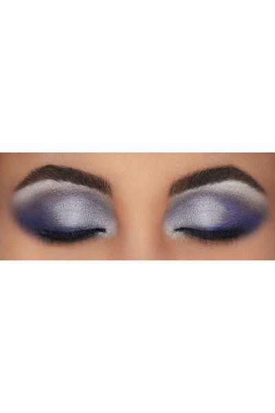 Nars Quad Eyeshadow Quad Eyeshadow Palette Matte & Satinious Rich Pigment (1.2 X 4) Gr