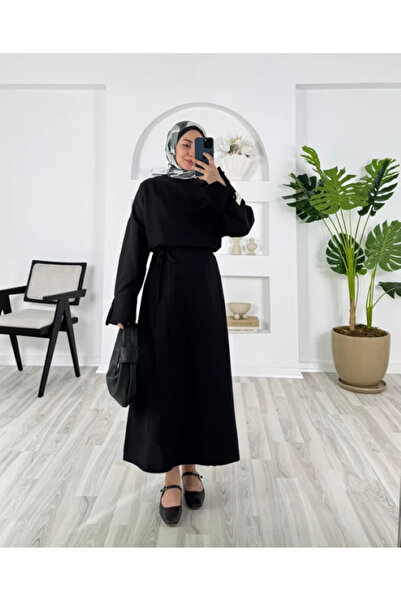 EFSUN MODA Linen Skirt Suit with Sleeves with Drawing One Sleeve Label Detail