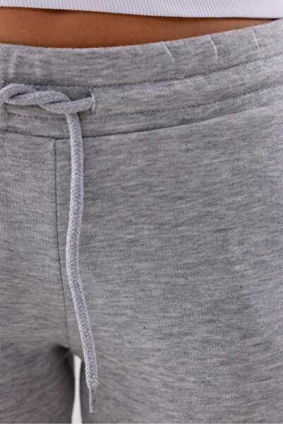 yakamor Women's 3 Thread Shorts