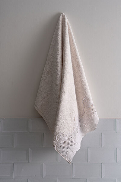 Nazik Home Рушник з вишивкою ірису (30 x 50 см)