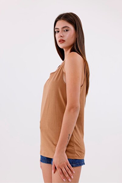 yakamor Unisex Zero Sleeve Tank Top