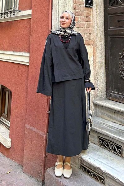Ceylan Otantik Black Organic Linen Wrap Skirt & V-Neck Blouse Set