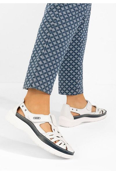 B T Shoes Women's white Etheria espadrilles