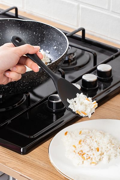Porsima 5262 2 Pieces Hard Tip Silicone Pilaf Spoon Fireproof Non-Stick Anti-Scratch Pilaf Scoop Spoon Black 22 cm
