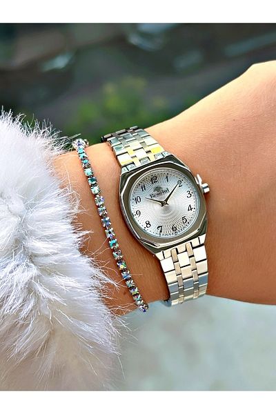 Bentini Women's Wrist Watch with Steel Band - Waterproof, 2-Year Warranty