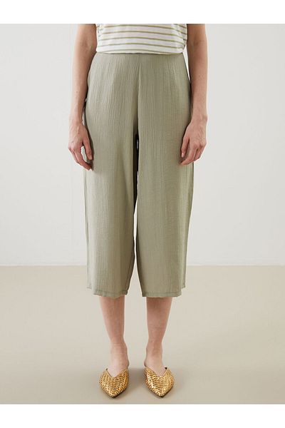 LC Waikiki Green Textured Women's Capri with Elastic Waist