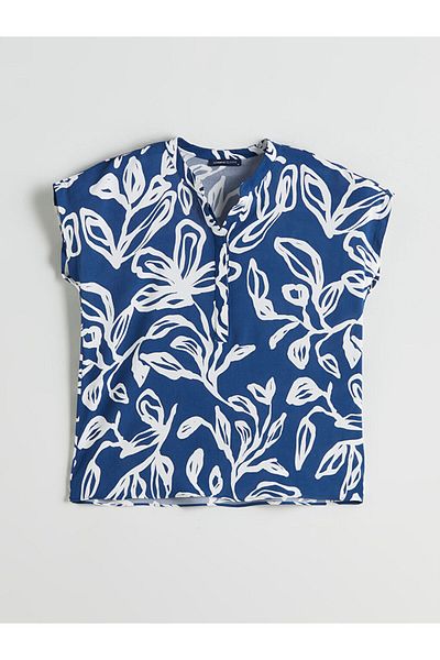 LC Waikiki Blue Scoop Neck Floral Blouse