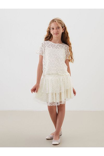 LC Waikiki Sari Crew Neck Lace Detailed Girl's T-Shirt