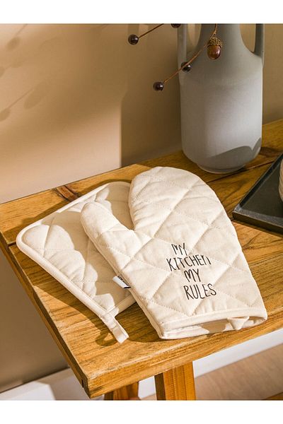 LC Waikiki Ecru Printed Oven Mitts and Tutaç