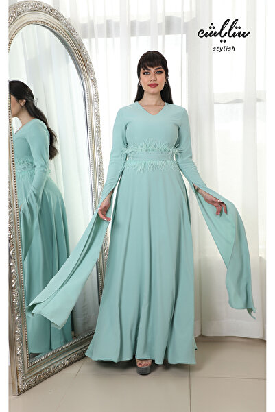 Stylish فستان طويل بحزام مزين بالكريستال والريش