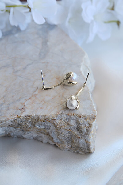 AURRARİ Gümüş Kaplama Lale Şekilli İncili Küpe