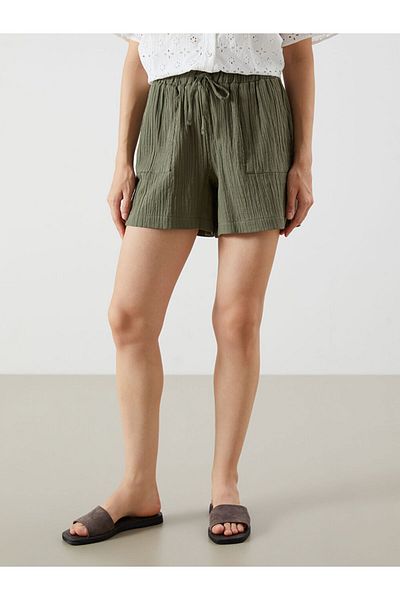LC Waikiki Light Green Textured Muslin Women's Shorts with Elastic Waist