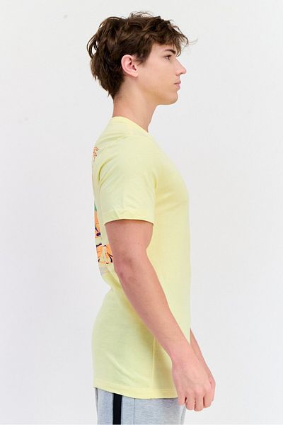 Nike Men Sportswear Fit Short Sleeve Outdoor T Shirt, Yellow