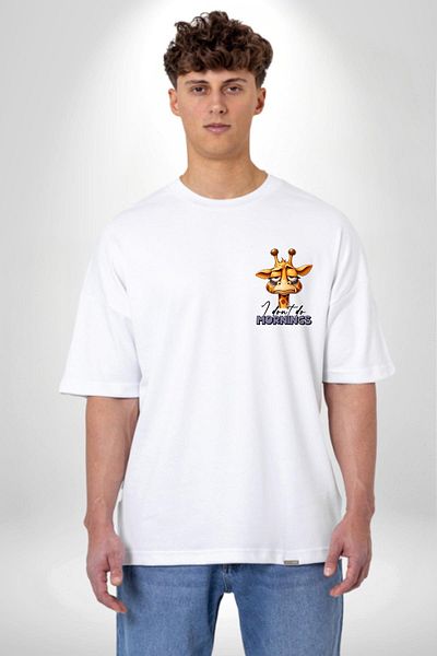 Angemiel Giraffe Who Doesn'T Like Mornings Sleepy White Oversize Women's Men's Front Minimal Printed T-Shirt