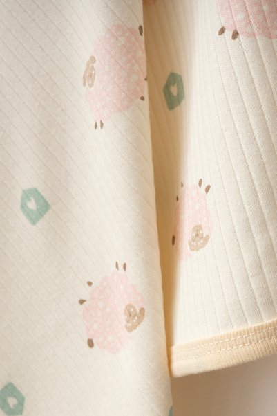 yukobaby bebeğiniz için en doğalı Lamb Pink Natural Cotton 80X90 cm Single Layer Baby Blanket İrm96