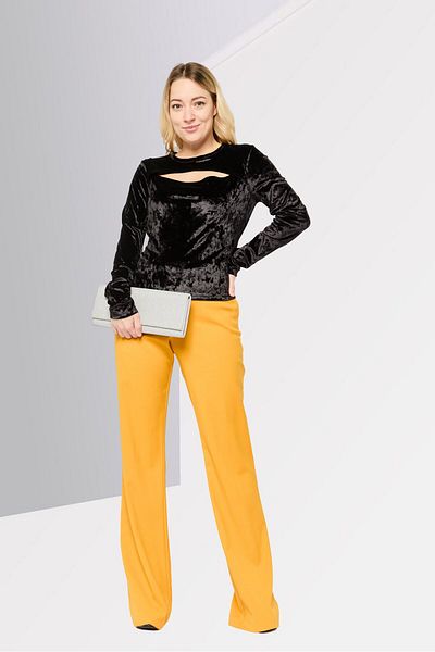 Michael Kors Women Round Neck Long Sleeves Velvet Top, Black