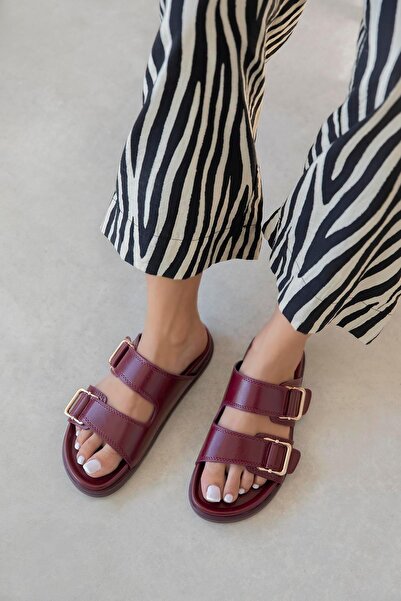 STRASWANS Axel Women's Buckle Detail Daily Comfort Leather Slippers Claret Red