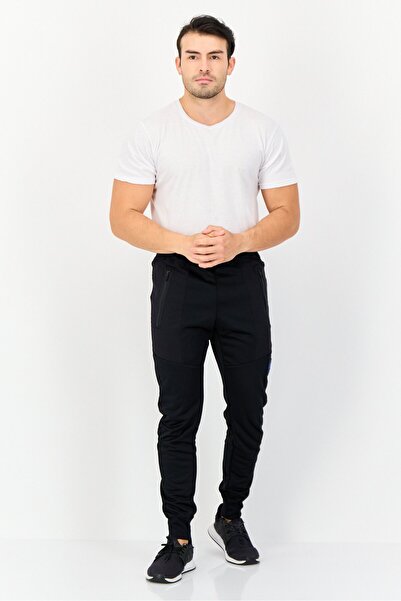 Nike Men Standard Fit Outdoor Jogger Pants, Black