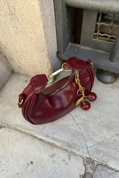 LEONAS Geantă de mână și de umăr pentru femei Cherry Charm Gift Alyona din piele roșu Claret