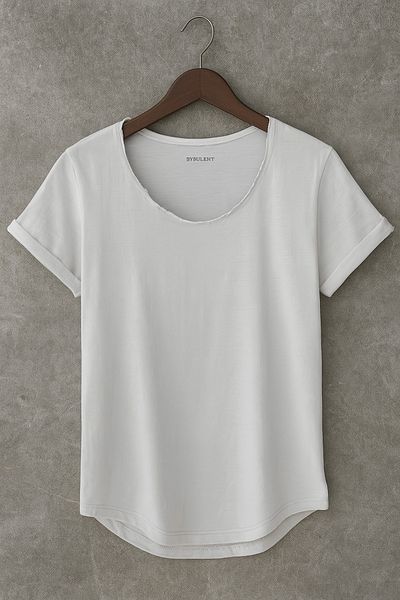 BYBÜLENT Tricou alb cu decolteu lat, cu tăietură ovală