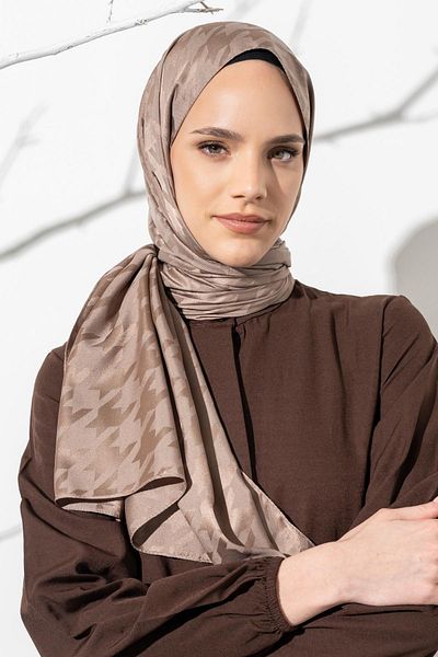 JAWEL Jacquard Large Pattern Houndstooth Shawl