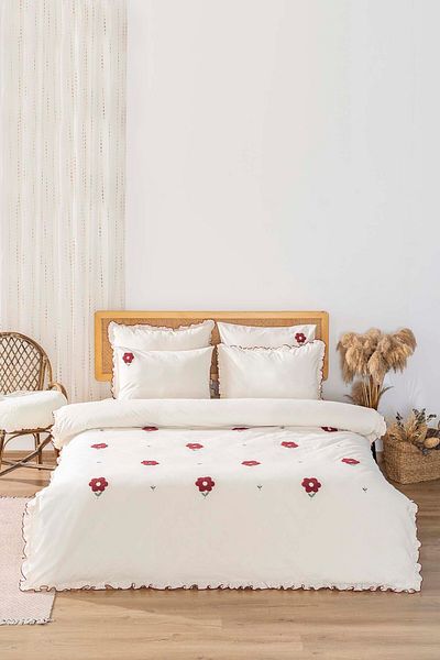 Fendy Double Personality Shahaser Embroidered Bedding Set