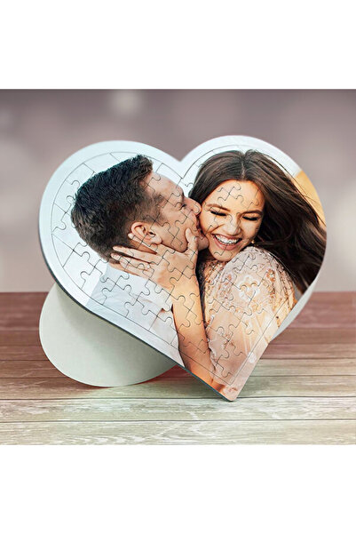 Alaa Butik Online Kalp Şekilli 80 Parça Puzzle – A4 Boyut, Kişiye Özel Baskılı, Masaüstü Çerçeveli Model