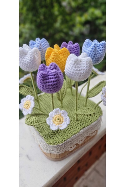 Tasarım Örme Lale Buketi