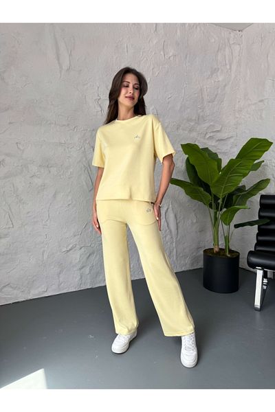 Elif Özbey Butik Yellow Print Detailed Short Sleeve Suit