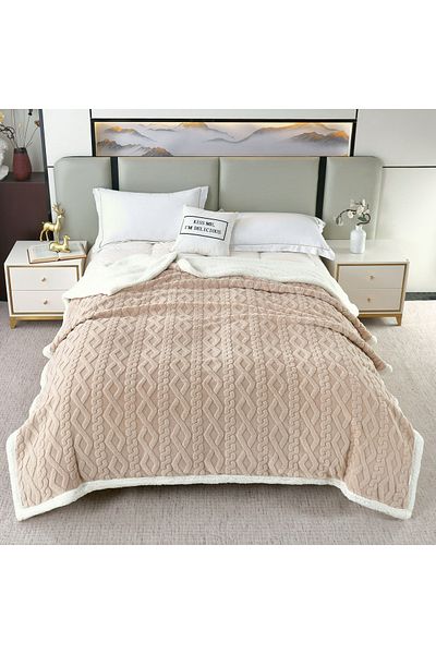 FIONNA.RO Cocolino Knitted Print Blanket With Fur - Cream