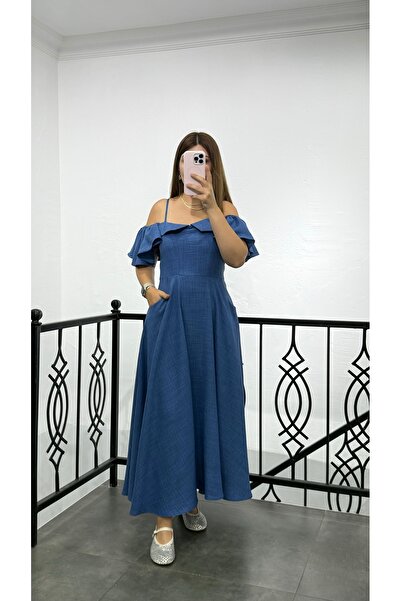 Hiranur Önü Yakalı Elbise