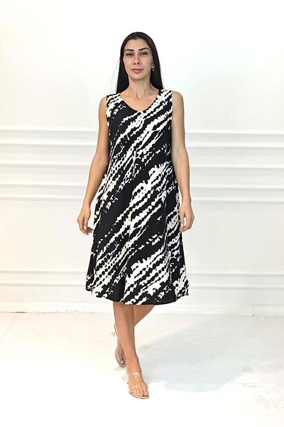 Markano Black Patterned Thick Strap Midi Dress