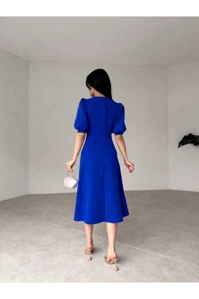 MODA DURAĞI Kadın saks mavi V Yaka Balon Kol Düğme Detaylı Midi Boy Elbise