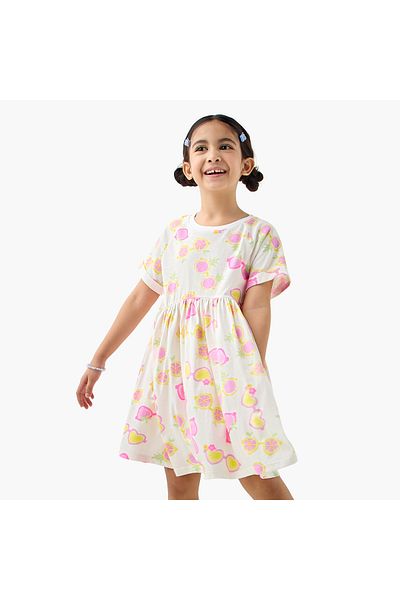 Juniors All-Over Print Dress with Short Sleeves