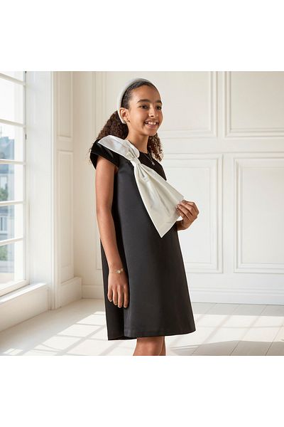Juniors Solid Dress with Short Sleeves and Bow Detail