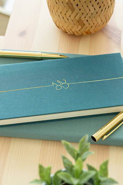 Matt Notebook 2026 Yılı Haftalık Keten Cep Ajandası 12 Aylık Koyu Yeşil