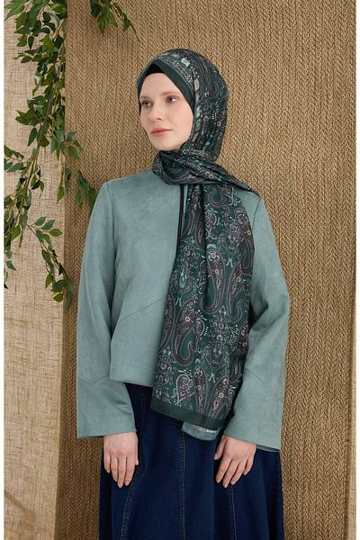 Fatma Atasoy Rosalie Emerald Green Ethnic Pattern Shawl