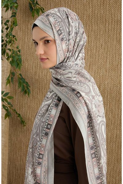 Fatma Atasoy Rosalie Gray Ethnic Pattern Shawl