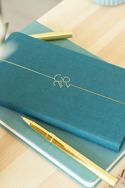 Matt Notebook Εβδομαδιαία λινό τσέπη ημερολόγιο 2026 με 12 μήνες σκούρο πράσινο