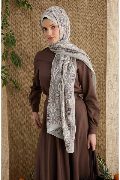 Fatma Atasoy Rosalie Gray Ethnic Pattern Shawl