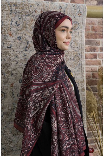 Fatma Atasoy Burdea Burgundy Ethnic Patterned Shawl