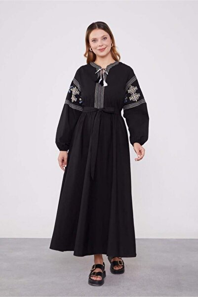 Levidor Elbise Nakışlı Belden Büzgülü 330017 - Siyah
