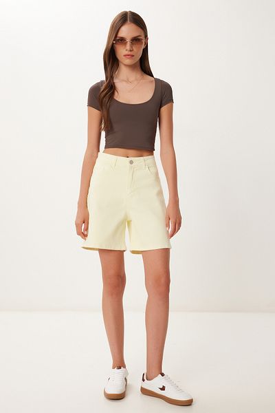 Happiness İstanbul Gelbe City Boy-Jeansshorts für Damen AN00259