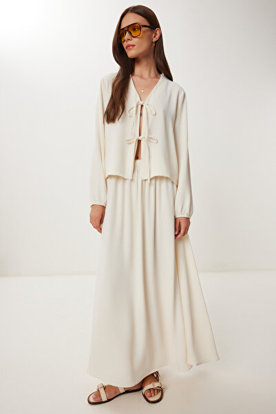 Happiness İstanbul Women's Cream Tie Detail Ayrobin Blouse Skirt Suit Dd01356