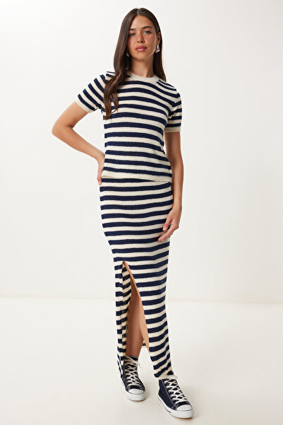Happiness İstanbul Women's Navy Blue Bone Striped Slit Knitwear Bottom-Top Set Yy00241