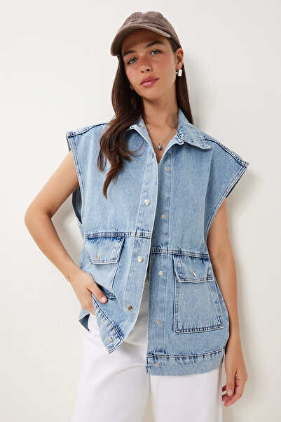 Happiness İstanbul Kadın Açık Mavi Polo Yaka Cepli Denim Yelek RV00213