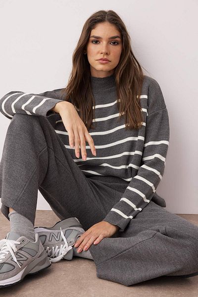 Trendyol Collection Gray Striped Knitwear Pants Knitwear Bottom-Top Suit Twoaw24Au00045