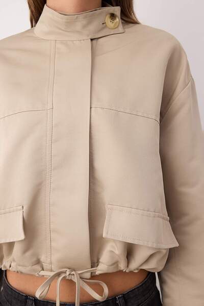 Trendyol Collection Stone Regular Fit Bright Slim Jacket Mantoane TWOAW26MO00110