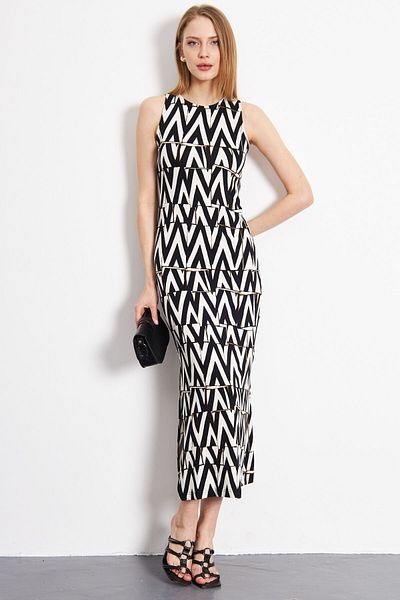 armonika Weiß-schwarzes ärmelloses langes Kleid - Rundhalsausschnitt und Schlitz ARM-23Y001090