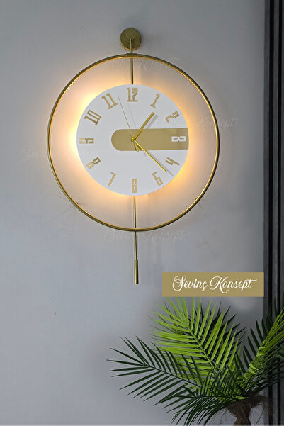 SEVİNÇ KONSEPT Led'li Gold Latin 3 Kristal (BÜYÜK BOY 50 X 75 Cm), Modern Dekoratif Sarkaçlı Metal Duvar Saati